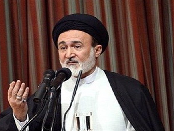 مسئولان در خدمت رسانی به مردم از علی (ع) الگو بگیرند