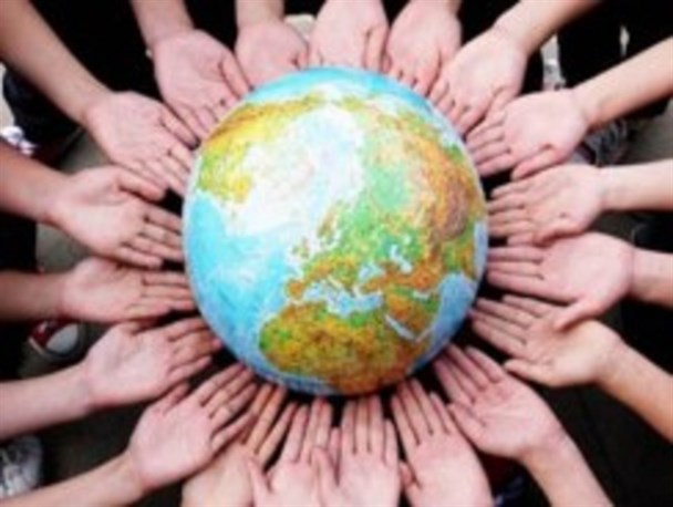 پاکسازی پارک جنگلی حبیب آباد به مناسبت روز زمین پاک