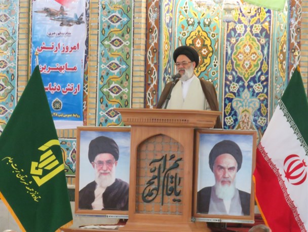شن‌های روان در صحرای طبس، مامور قدرت الهی برای شکست آمریکا بود