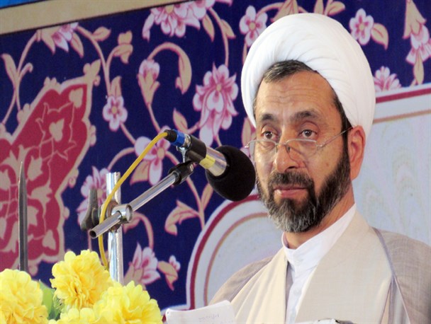 مواظب تبلیغات منفی دشمن که از زبان برخی بیان می شود باشید