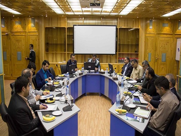 تصاویر/ نشست خبری مدیرعامل شرکت فولاد آلیاژی ایران با اصحاب رسانه