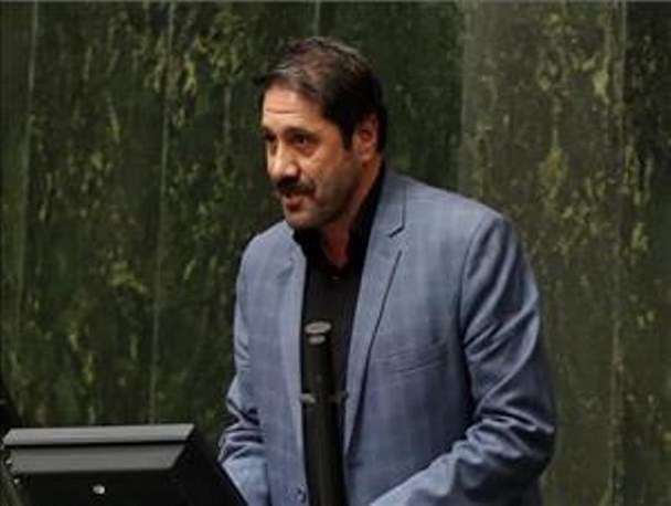 روحانی برای احیاء صنایع تعطیل آذربایجان چاره‌ای کند/ وضعیت نامناسب راه‌ها تلفات جاده‌ای استان را سر به فلک کشانده است/ خواهان توجه مالیِ رئیس‌جمهور به تبریز 2018 هستیم
