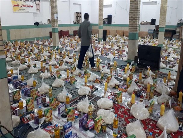 سازمان بسیج سه و نیم میلیون بسته معیشتی توزیع می کند