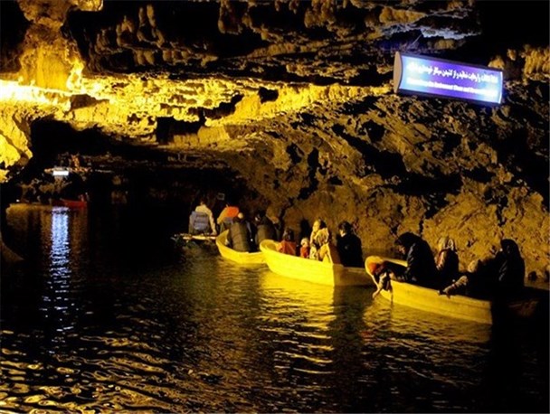 پیگیر رفع مشکل «بیمه بیکاری» کارکنان غار علیصدر هستیم