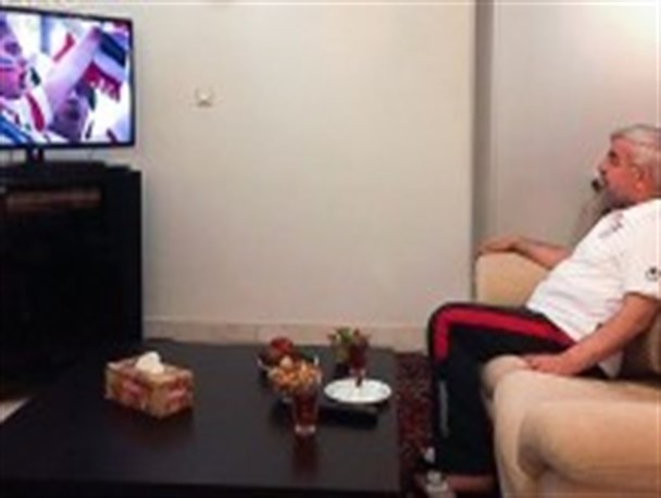 فوتبال سیاست زده، هوادار احساسی!