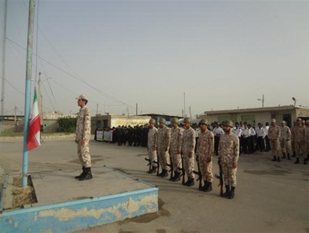 مراسم صبحگاه مشترک حماسه سوم خرداد در شهرستان کهگیلویه برگزار شد+ تصاویر