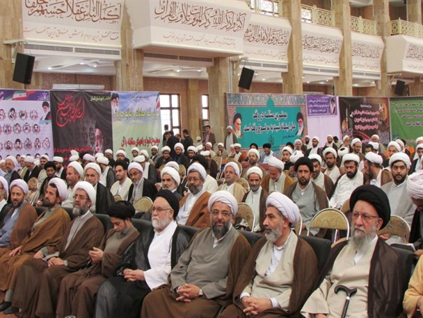 همایش " تبعین جایگاه قرآن در کاهش آسیب های اجتماعی" در مصلی گرگان