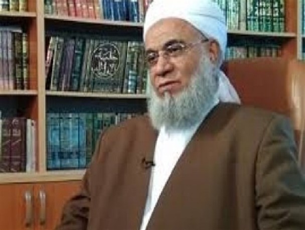 رئیس جمهور باید توانا به حذف دلالان و خیانت کاران باشد