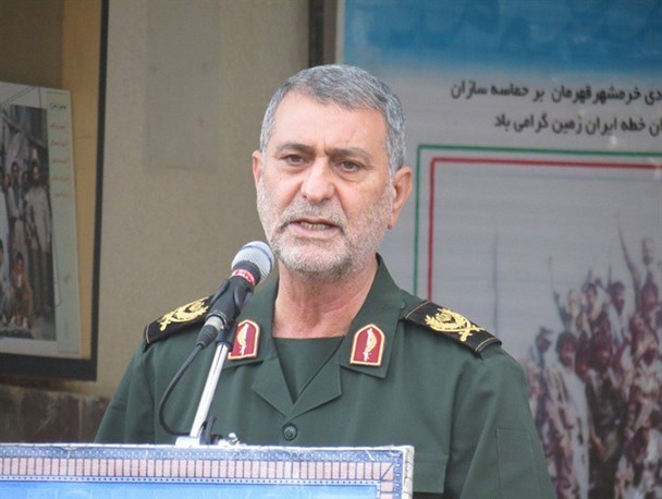 استقامت و پافشاری در اصول و ارزش ها عامل پیروزی بر دشمنان است