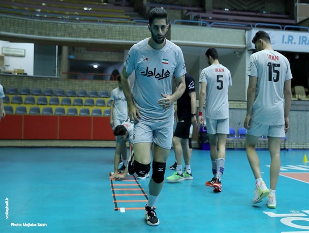 لیگ ملت‌های والیبال| عطایی ۱۴ بازیکن هفته نخست را انتخاب کرد