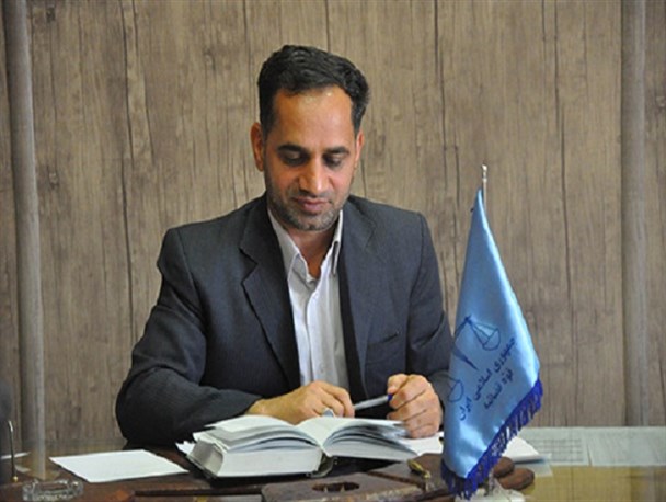 دادستانی کرمان موضوع تعیین تکلیف افراد فاقد شناسنامه را در دستور کار دارد/ صدور اسناد هویتی برای ۳۱۰ کودک و نوجوان فاقد شناسنامه در استان کرمان