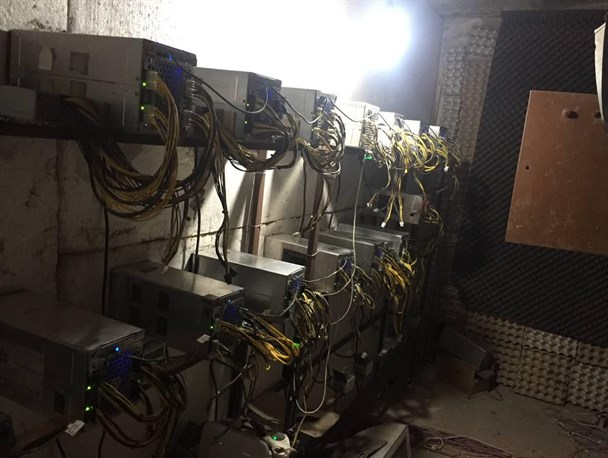 کشف ۲۹ دستگاه ماینر توسط اطلاعات ناحیه بسیج در سبزوار