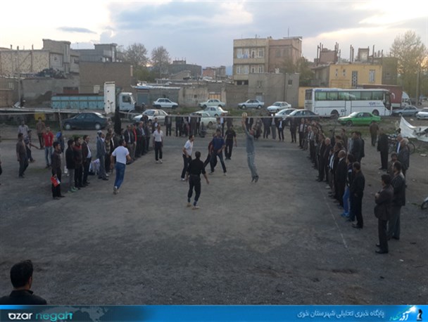 ورزشکاران خوی از کمبود سالن ورزشی رنج می‌برند+تصاویر