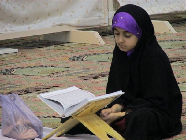 مراسم جزءخوانی قرآن کریم در خمین+ عکس