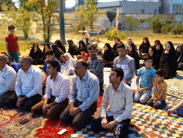 در آرزویِ مسجد