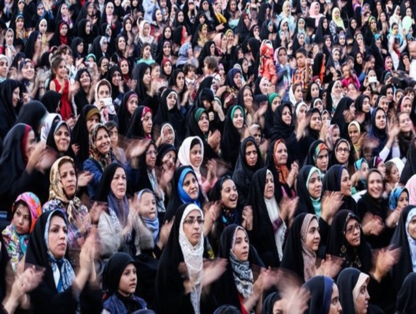 اسلام تاکید فراوانی در خصوص محبت به دختران دارد/ دختران شهیده معرفی شوند