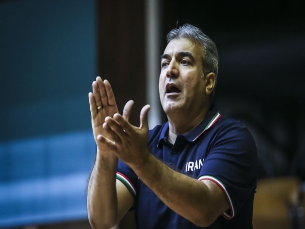 اسلامی: این تیم را از سه نسل مختلف بسکتبال ایجاد می کنیم/ تیم بسکتبال ایران نوین از بازیکنان جوان لیگ برتر تشکیل شد