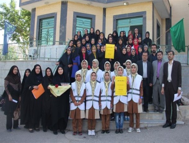17 دانش‌آموز بهنمیری به اردوی بنیاد علوی اعزام شدند
