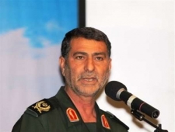 اساتید دانشگاه نقش اول مبازره با استکبار را بر عهده دارند