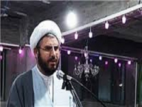 قرارگاه نماز جمعه حافظ جوانان در هجمه فرهنگی است