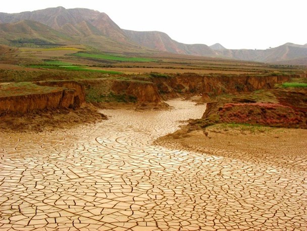 کمبود آب، مشکلی که باید با آن ساخت یا با بکارگیری روش های علمی و کاربردی، آن را مدیریت کرد؟