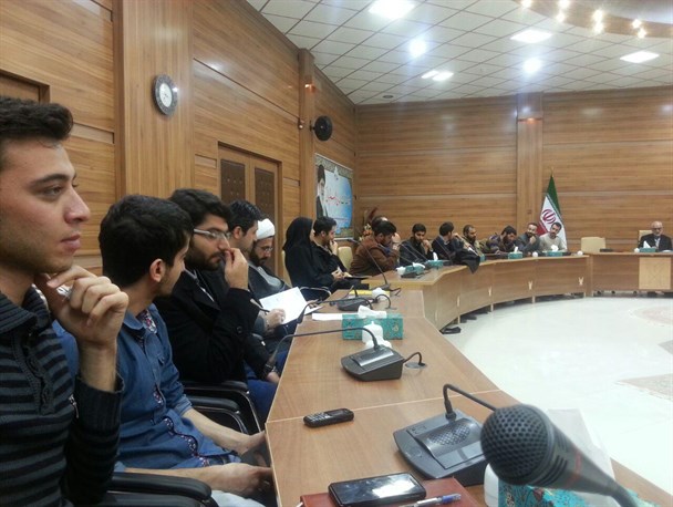 حراست باید با افراد انگشت شمار هنجار شکن برخورد انتظامی کند/ بدحجابی در کلاسها موجب برهم خوردن تمرکز و فضای علمی می شود