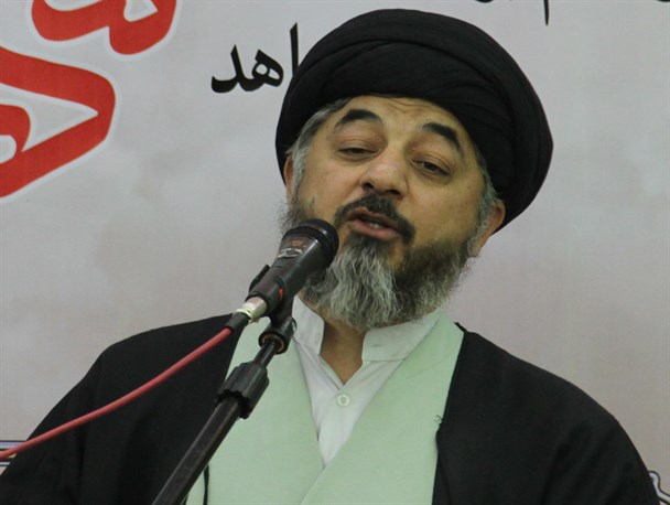 نباید کار عجولانه ای در قرارگاه فرهنگی صورت گیرد/برنامه های قرارگاه فرهنگی فارغ از موازی کاری باشد