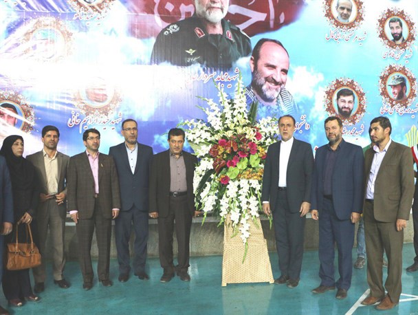 حاشیه های خواندنی افتتاحیه چهارمین المپیاد فرهنگی ورزشی در همدان