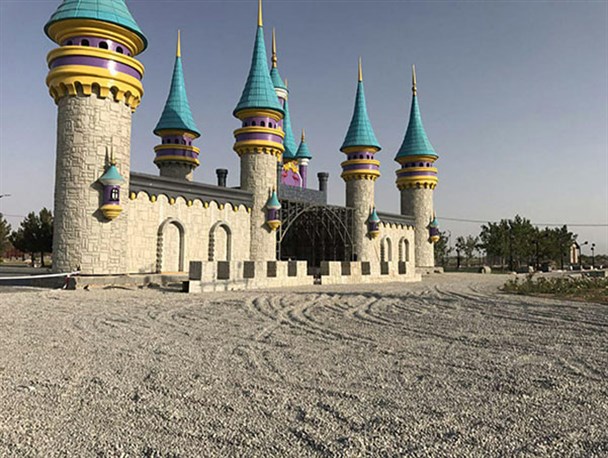 شکوفا شدن صنعت گردشگری ارومیه با اتمام شهربازی مدرن