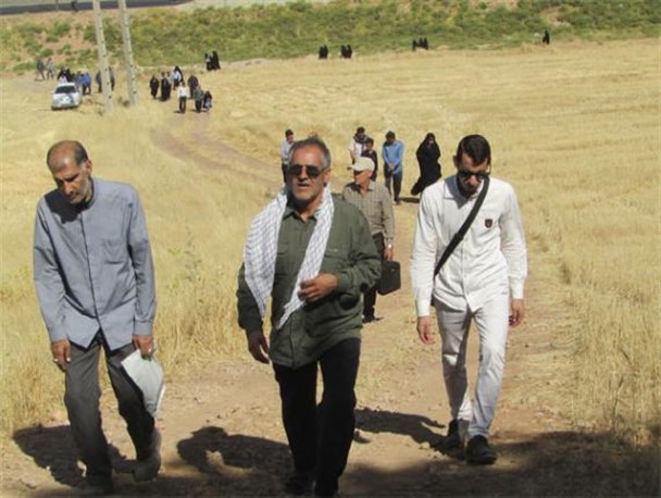 عاشقانه های سفر به نور در تلفیق با اشک های مادران شهدا /روزی که گور منافقین در چارزبر کنده شد/ مرصاد؛ قتلگاه منافقین