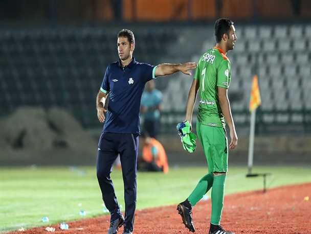 صادقی: بازی در این گرما سخت بود/ بازیکن برای تعویض نداشتم