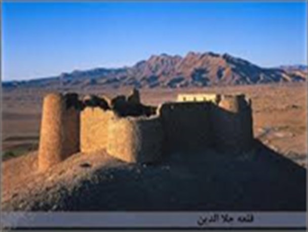 بازدید از قلعه جلال الدین در روز کارمند رایگان است