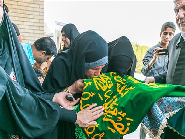 عکس: کاروان «زیر سایه خورشید» در لامرد
