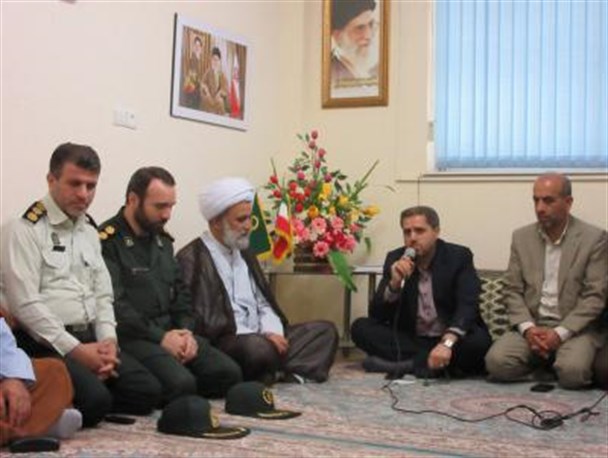 دیدار فرماندار رضوانشهرو مدیران دستگاههای اجرایی شهرستان با ائمه جمعه شهرستان رضوانشهر