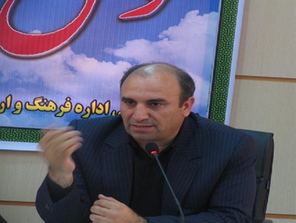 پلدختر متکدی بومی و کارتن خواب ندارد