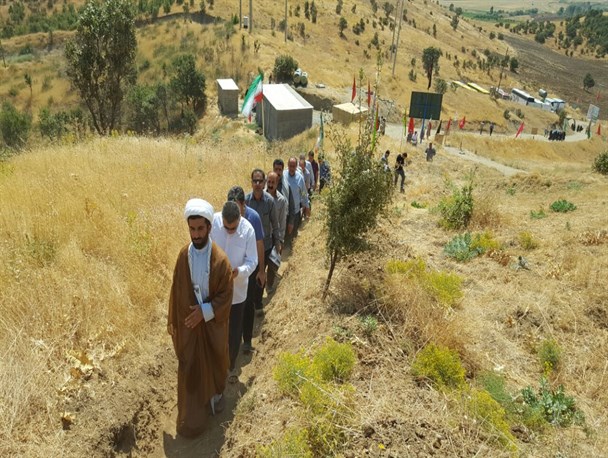 بازدیدبسیجیان نفت وگازگچساران از مناطق عملیاتی غرب کشور+تصاویر