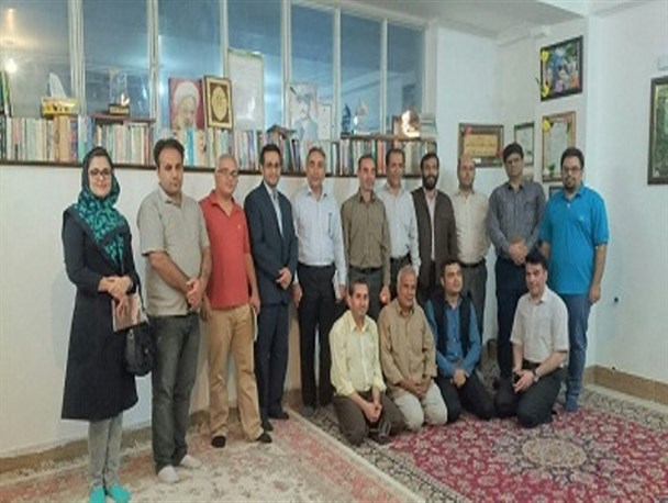 پیشکسوت شعر جهرم تجلیل شد