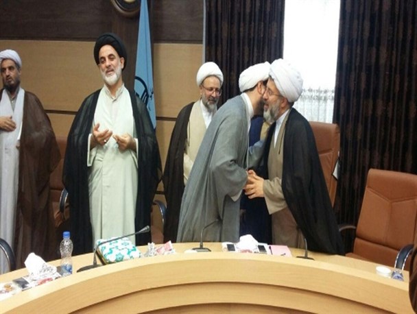 مراسم تودیع و معارفه مسئول نهاد رهبری دانشگاه علوم پزشکی گیلان برگزار شد