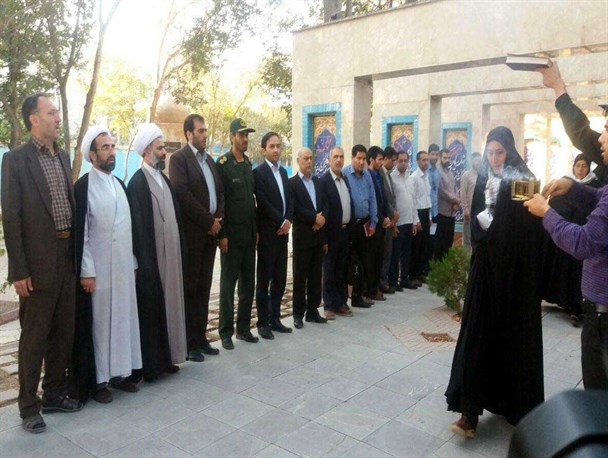 عکس/ بدرقه کاروان راهیان نور پارس آباد به منطقه عملیاتی شمال غرب کشور