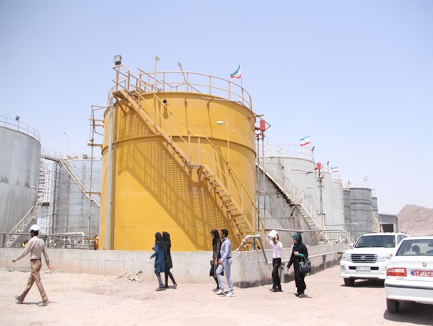 افتتاح کارخانه تولید و پالایش قیر سهند خلیج فارس به دست استاندار+ تصاویر