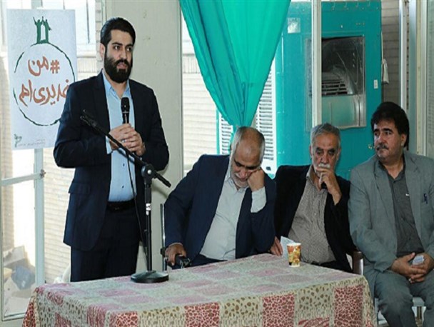 نشست همدلی مداحان و شاعران در مجمع الذاکرین اصفهان برگزار شد