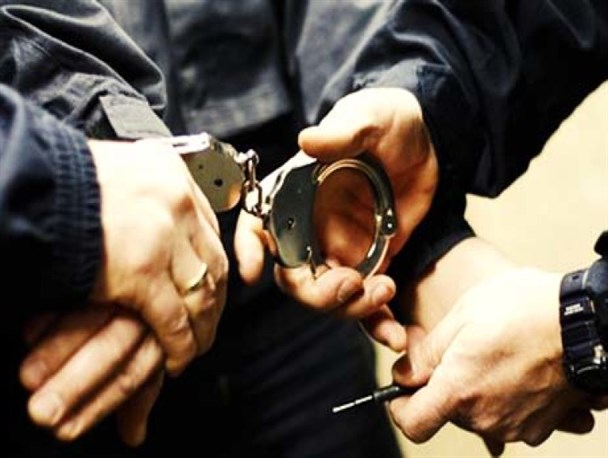 دو مظنون قتل‌های بخشداری پیشین دستگیر شدند