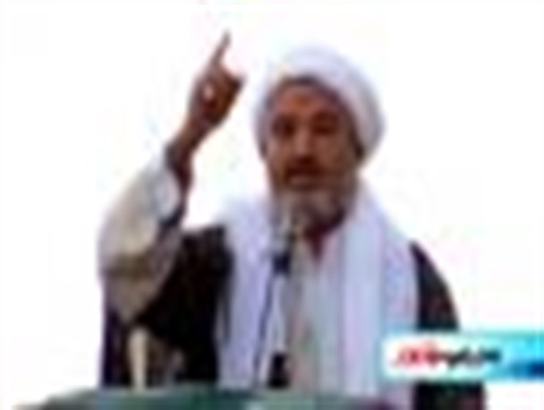 وحدت، ضامن سلامت جامعه و دولت می باشد