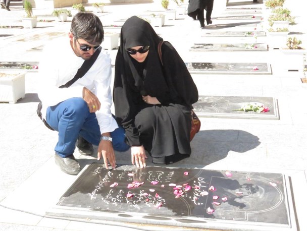برگزاری مراسم غبار روبی مزار شهدا درتربت جام