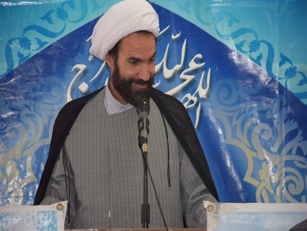 آل سعود خادم الحرمین نیستند بلکه خائن الحرمین هستند