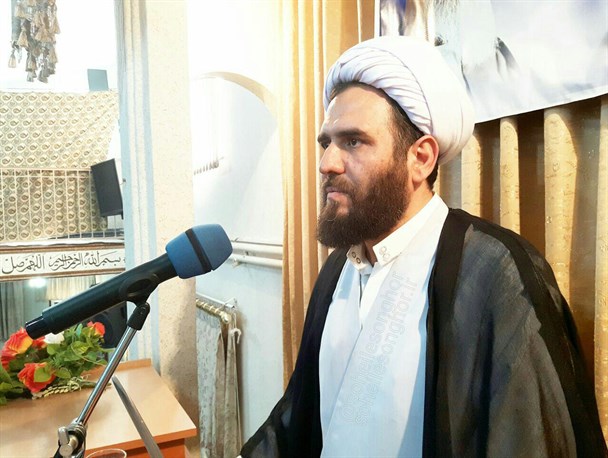 برخی مسئولان دولتی موضعی ناصحیح نسبت به خطبه های نماز جمعه دارند/ به مسئولان دولتی توصیه می شود که نقد پذیری را ملاک عمل خویش قرار دهند