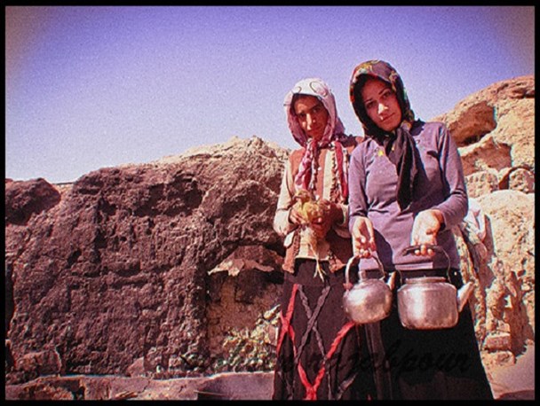صنایع دستی از مهمترین منبع خوداشتغالی برای دختران روستایی است