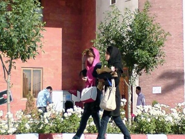 فراگیر شدن پدیده بدحجابی در دانشگاه های هرمزگان/ریشه یابی مساله حجاب در نبودن تنوع کالای حجاب نیست