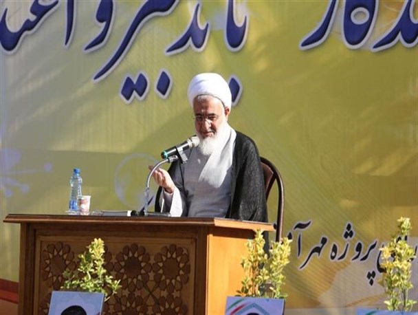علمی ماندگار و جاودانه است که به خدا متصل و مرتبط باشد