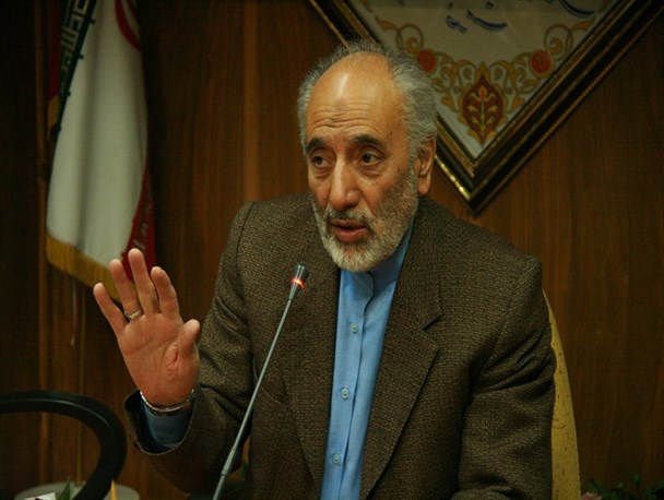 اقتصاد مقاومتی لازمه ادامه زندگی انقلابی است/ شکستن ارزش دلار در گرو عدم وابستگی به نظام‌های پولی جهان است